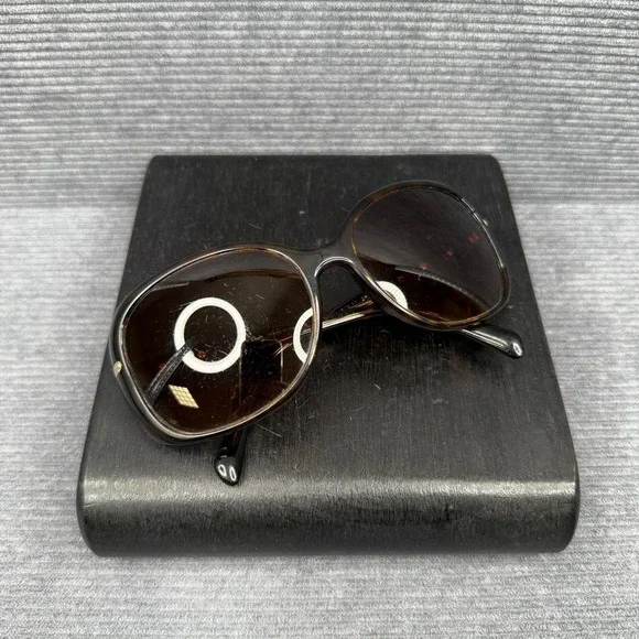 Prada Brown Tortoise Oversized Sunglasses - Picture 12 of 12